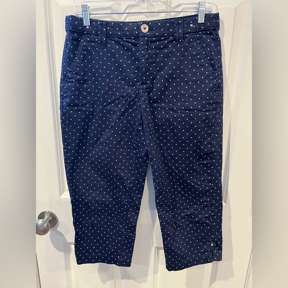 Khakis & Co Navy Blue with White Polka Dot Capris Size 6